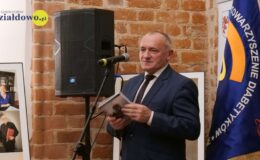 Burmistrz Ambasadorem Diabetyków, prezes Władysław Kubiński z nową książką, Marszałek z medalami