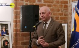 Burmistrz Ambasadorem Diabetyków, prezes Władysław Kubiński z nową książką, Marszałek z medalami