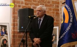 Burmistrz Ambasadorem Diabetyków, prezes Władysław Kubiński z nową książką, Marszałek z medalami