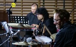 Koncert „Piosenka na zakręcie historii”