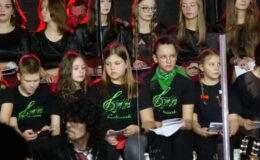 Koncert „Piosenka na zakręcie historii”