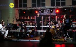 Koncert „Piosenka na zakręcie historii”