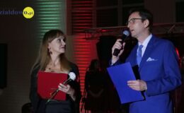 Koncert „Piosenka na zakręcie historii”