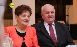 Medale „Za długoletnie pożycie małżeńskie”. Wszystkiego najlepszego dla par, z tak długim stażem