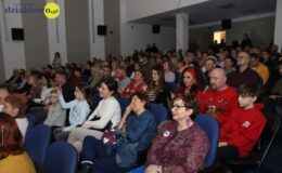 Przedstawienie – koncert promujący płytę „Prezent pod choinkę”