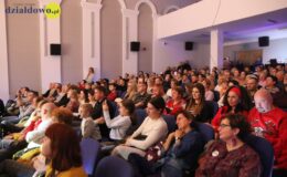 Przedstawienie – koncert promujący płytę „Prezent pod choinkę”