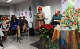 „Wiosną zakwitnę” deklaruje w wierszach Zofia Hoffer
