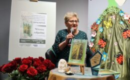 „Wiosną zakwitnę” deklaruje w wierszach Zofia Hoffer