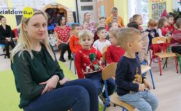 Wspólne kolędowanie przedszkolaków i seniorów