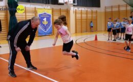 Mikołajkowe Mistrzostwa – wygrała „Jedynka”