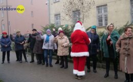 Sztafeta z Mikołajem przeszła ulicami miasta