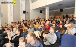 „Dar rzeki Fly” – magiczne widowisko w Miejskim Domu Kultury