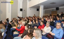 „Dar rzeki Fly” – magiczne widowisko w Miejskim Domu Kultury