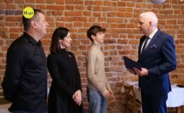 Burmistrz wręczył stypendia zdolnej młodzieży