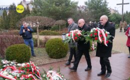 Obchody Dnia Pamięci ofiar obu totalitaryzmów w Działdowie