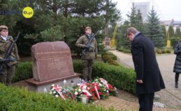 Obchody Dnia Pamięci ofiar obu totalitaryzmów w Działdowie