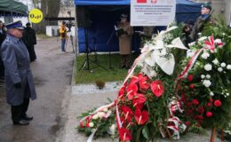 Obchody Dnia Pamięci ofiar obu totalitaryzmów w Działdowie