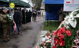 Obchody Dnia Pamięci ofiar obu totalitaryzmów w Działdowie