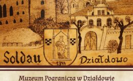 plakat promujący wernisaż wystawy pirograficznej Marka Lecha, który odbędzie się w Galerii Akwarium w Działdowie), na zdjęciu także praca pirograficzna przedstawiające budynki z Działdowa