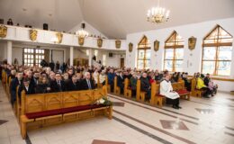 Uroczystość wręczenia medalu Reipublicae Memoriae Meritum, pośmiertnie ks. Marianowi Ofiarze