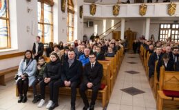 Uroczystość wręczenia medalu Reipublicae Memoriae Meritum, pośmiertnie ks. Marianowi Ofiarze