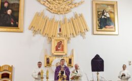 Uroczystość wręczenia medalu Reipublicae Memoriae Meritum, pośmiertnie ks. Marianowi Ofiarze