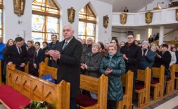 Uroczystość wręczenia medalu Reipublicae Memoriae Meritum, pośmiertnie ks. Marianowi Ofiarze