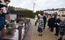 Uroczystość wręczenia medalu Reipublicae Memoriae Meritum, pośmiertnie ks. Marianowi Ofiarze
