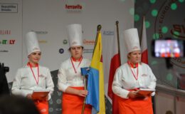 Słodki i kosmiczny sukces uczennic ze szkoły w Malinowie