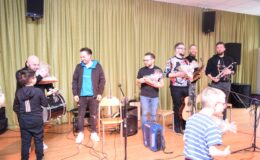 Zespół Enej z wizytą w Polskim Stowarzyszeniu na rzecz Osób z Niepełnosprawnością Intelektualną Koło w Działdowie