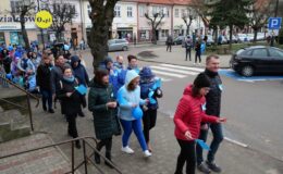 Niebieski Spacer dla Autyzmu