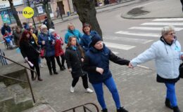 Niebieski Spacer dla Autyzmu
