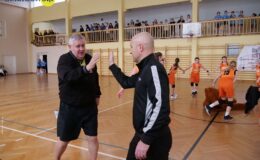 Turniej Minikoszykówki Dziewcząt wygrała drużyna z „Czwórki”