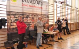 Turniej Minikoszykówki Dziewcząt wygrała drużyna z „Czwórki”