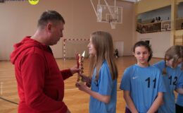 Turniej Minikoszykówki Dziewcząt wygrała drużyna z „Czwórki”