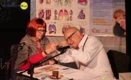 Spektakl kabaretowy „Zdrowia, zdrowia i jeszcze raz pieniędzy” w MDK w Działdowie
