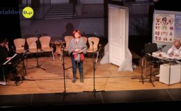 Spektakl kabaretowy „Zdrowia, zdrowia i jeszcze raz pieniędzy” w MDK w Działdowie