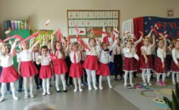 Święta Majowe w Przedszkolu nr 4 w Działdowie