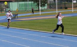Mistrzostwa Powiatu w czwórboju lekkoatletycznym dziewcząt i chłopców – Igrzyska Dzieci