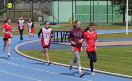 Mistrzostwa Powiatu w czwórboju lekkoatletycznym dziewcząt i chłopców – Igrzyska Dzieci