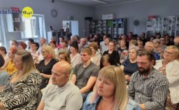 Boso i poetycko – promocja tomiku wierszy Iwony Misiopeckiej w bibliotece