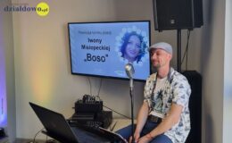 Boso i poetycko – promocja tomiku wierszy Iwony Misiopeckiej w bibliotece