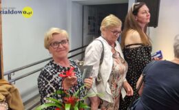 Boso i poetycko – promocja tomiku wierszy Iwony Misiopeckiej w bibliotece