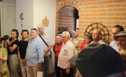 Wystawa rzeźbiarska w Galerii Akwarium czynna całe wakacje