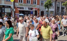 Procesja Bożego Ciała. Parafia pw. Podwyższenia Krzyża Świętego w Działdowie