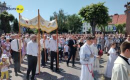 Procesja Bożego Ciała. Parafia pw. Podwyższenia Krzyża Świętego w Działdowie
