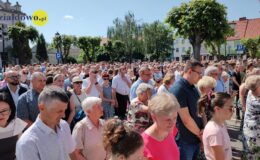 Procesja Bożego Ciała. Parafia pw. Podwyższenia Krzyża Świętego w Działdowie