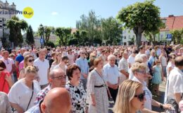 Procesja Bożego Ciała. Parafia pw. Podwyższenia Krzyża Świętego w Działdowie