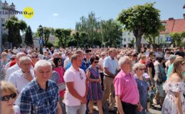Procesja Bożego Ciała. Parafia pw. Podwyższenia Krzyża Świętego w Działdowie