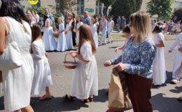 Procesja Bożego Ciała. Parafia pw. Podwyższenia Krzyża Świętego w Działdowie